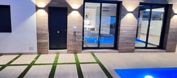 3 bedrooms Villa in Alicante, Spain No. 140596 17