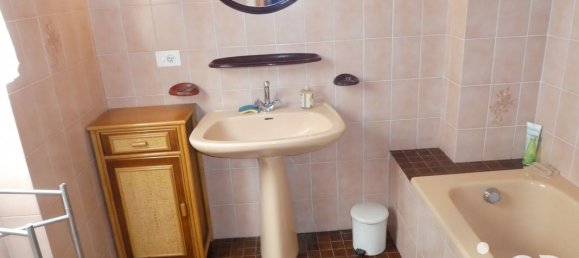 6 rooms House in Pleuven, France No. 191529 14