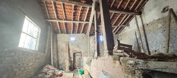 2 bedrooms House in Meurthe-et-Moselle, France No. 181231 6