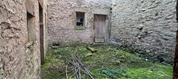 2 bedrooms House in Meurthe-et-Moselle, France No. 181231 3