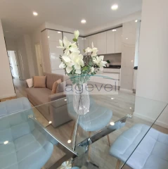 3 bedrooms Apartment in Lisbon, Portugal No. 157765