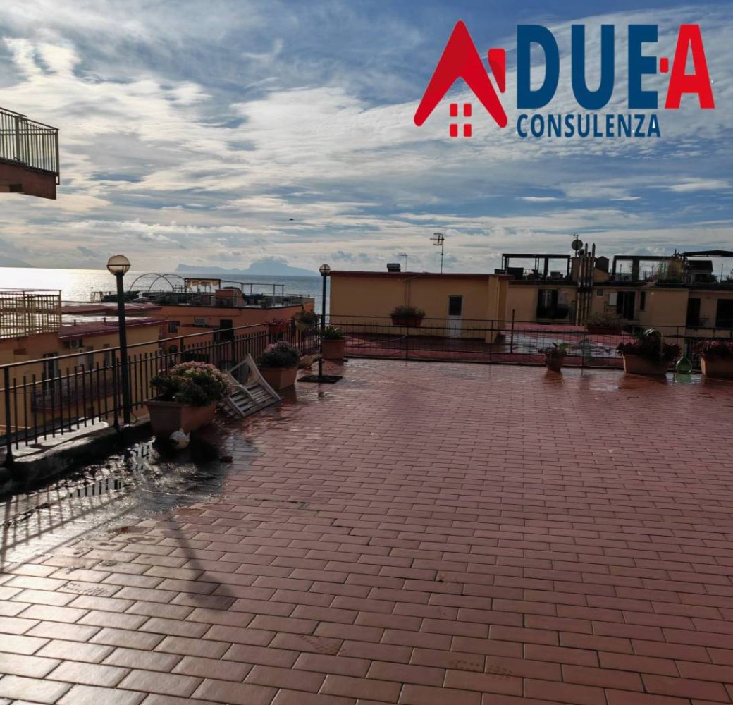 2 bedrooms Apartment in Pozzuoli, Italy No. 278318