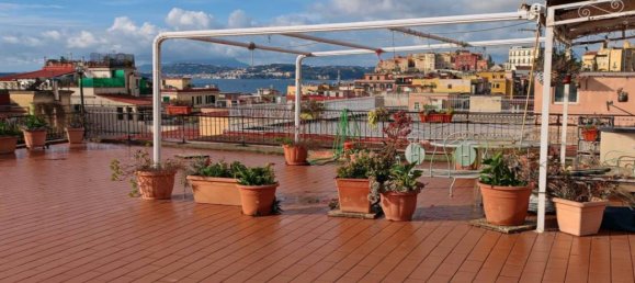 2 bedrooms Apartment in Pozzuoli, Italy No. 278318 2
