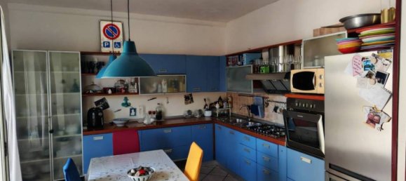 2 bedrooms Apartment in Pozzuoli, Italy No. 278318 4