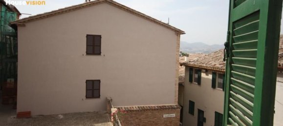 Квартира с 3 комнатами в Серра де Конти, Италия № 130206 6