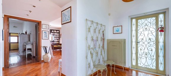 4 غرف نوم فيلا في Ostuni, Italy رقم 348120 9