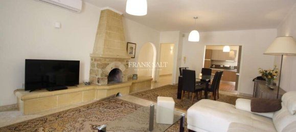 3 Schlafzimmer Maisonette-Wohnung in Swieqi, Malta, Nr. 8950 16