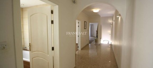 3 Schlafzimmer Maisonette-Wohnung in Swieqi, Malta, Nr. 8950 40