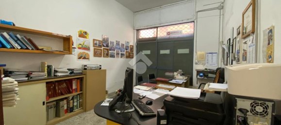 Garaje de 1 habitación en Bari, Italy No. 231269 13