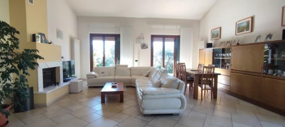 3 chambres Villa à Luni, Italy No. 99172 10