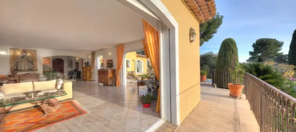 6 غرف نوم فيلا في Cagnes-sur-Mer, France رقم 324740 13