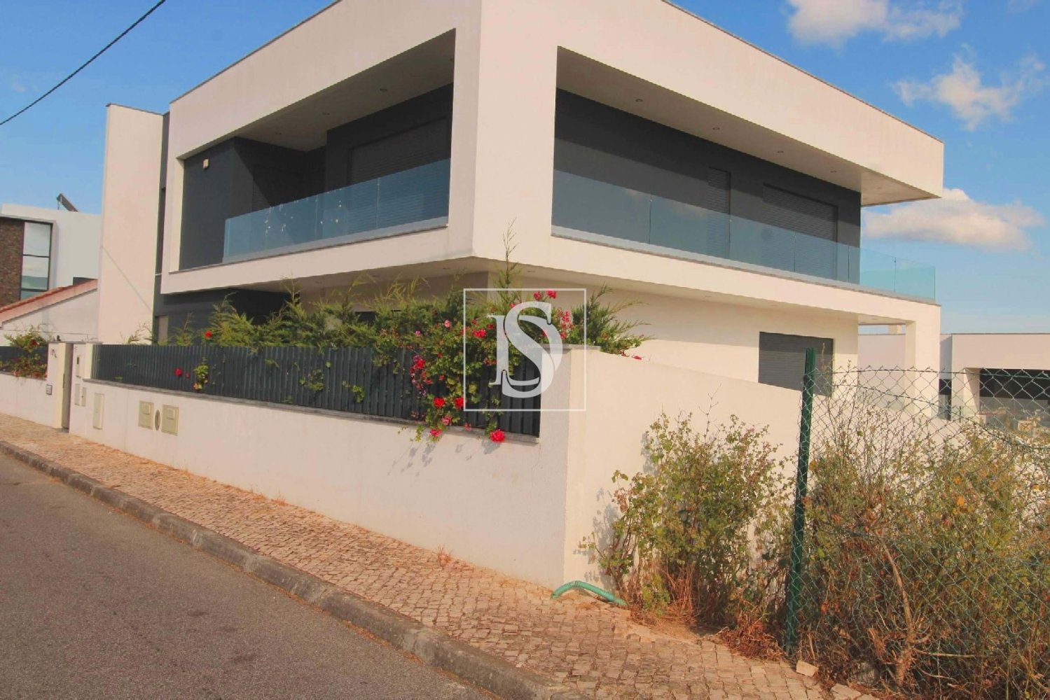 5 bedrooms Villa in Loures, Portugal No. 352905
