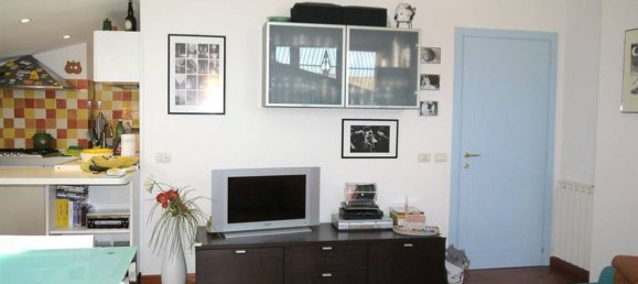 3 rooms Apartment in Buonconvento, Italy No. 143288 3