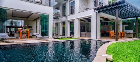 5 bedrooms House in Santa Ana, Costa Rica No. 993 4