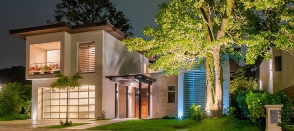 5 bedrooms House in Santa Ana, Costa Rica No. 993 2