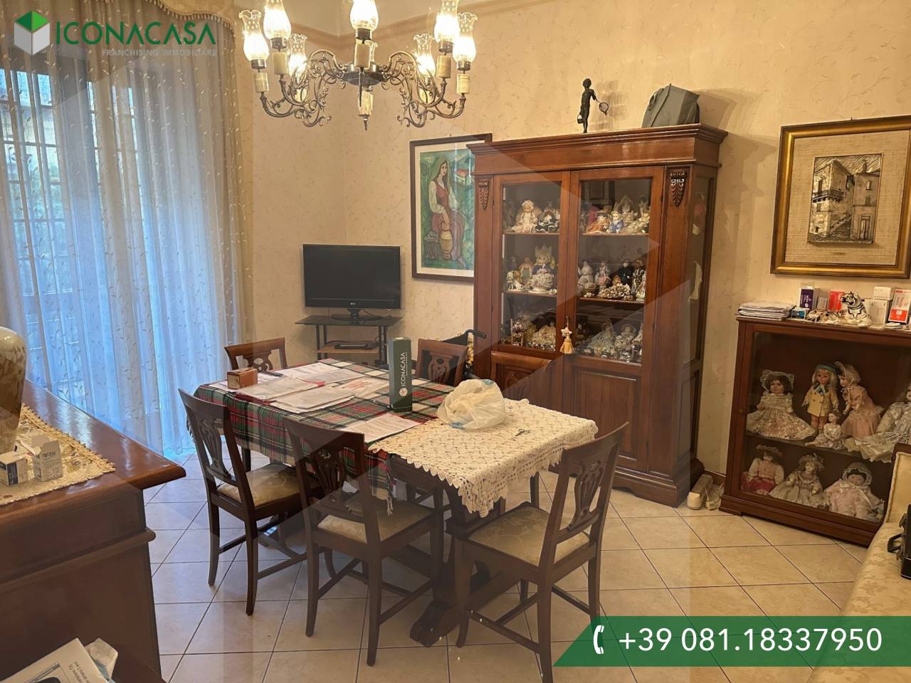 4 rooms Apartment in Naples, Italy No. 25398