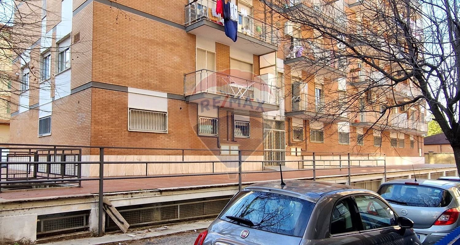  مكتب في Chieti, Italy 493متر مربع رقم 307397