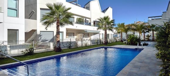 2 bedrooms Apartment in Torrevieja, Spain No. 54474 3