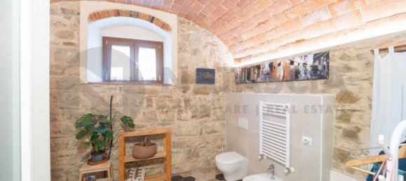 Villa de 2 dormitorios en Pontassieve, Italy No. 199616 22