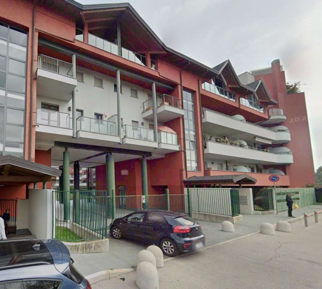 Apartamento de 3 divisões em Legnano, Italy N.º 305225