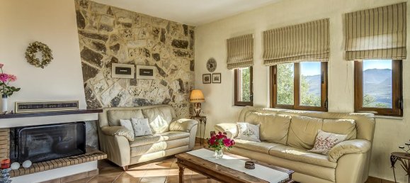 3 bedrooms Villa in Chania, Greece No. 4993 7