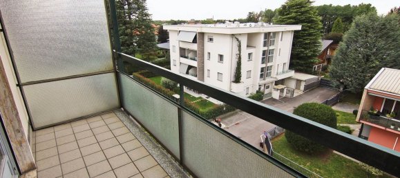 Apartamento T3 em Rovellasca, Italy N.º 359722 17