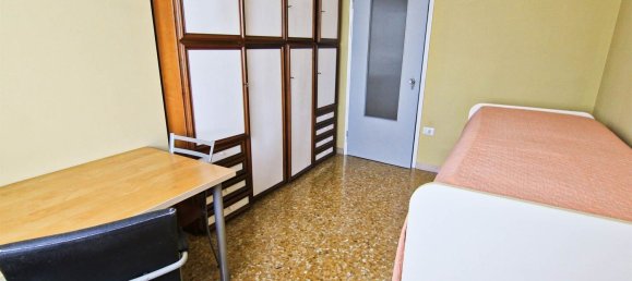 Apartamento T3 em Rovellasca, Italy N.º 359722 22