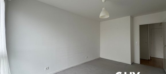 2 chambres Appartement à Fleury-Mérogis, France No. 165322 4