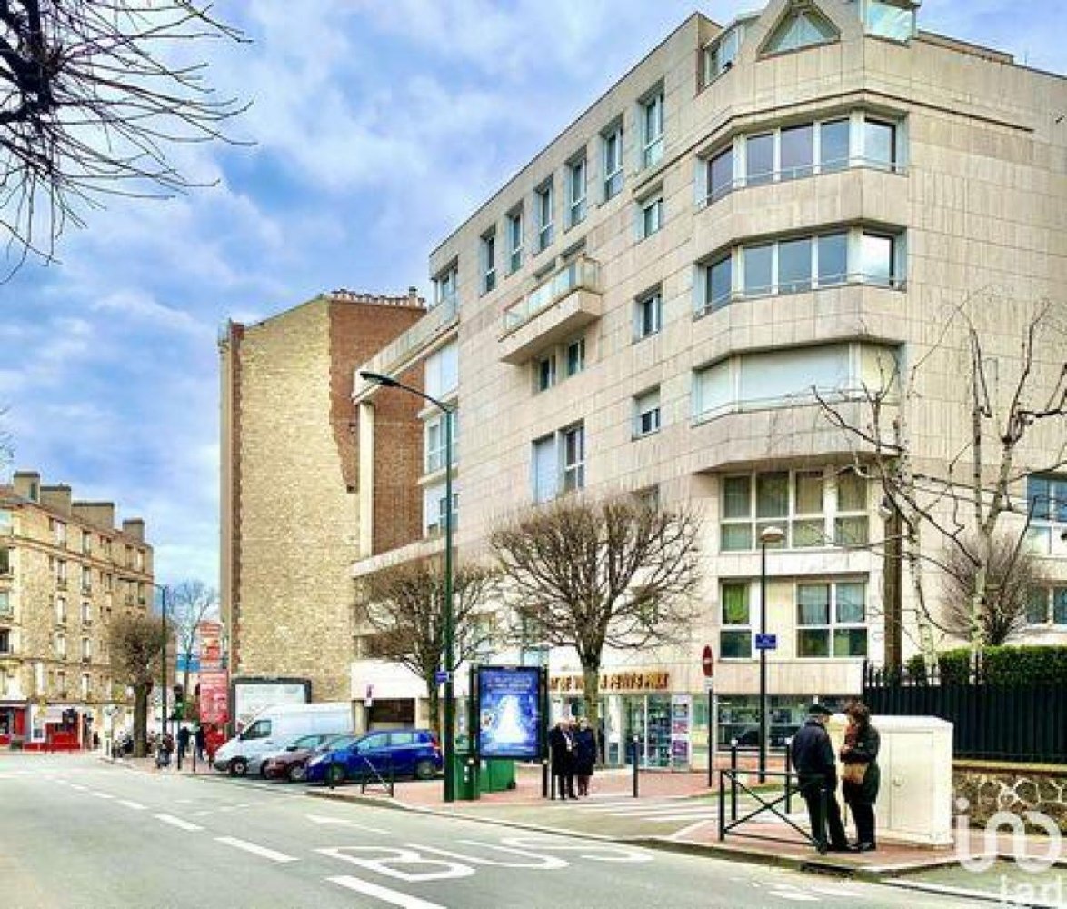 Condominio de 2 dormitorios en Clamart, France No. 29312