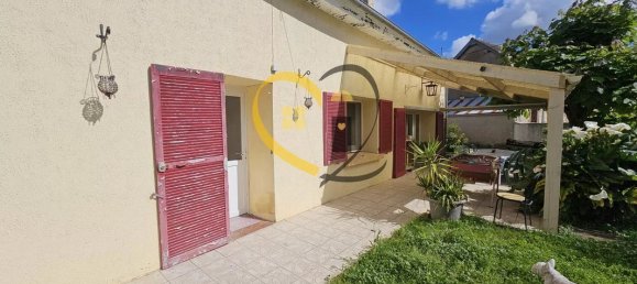 Casa de 4 dormitorios en Rians, France No. 65727 6