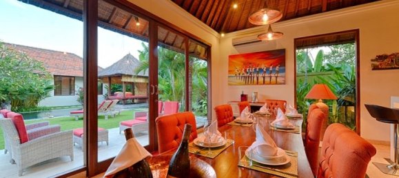 3 bedrooms Villa for rent in Seminyak, Badung, Bali, Indonesia № 3374 2