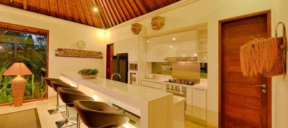 3 bedrooms Villa for rent in Seminyak, Badung, Bali, Indonesia № 3374 5