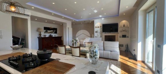 2 غرف نوم شقة في Naples, Italy رقم 329269 22