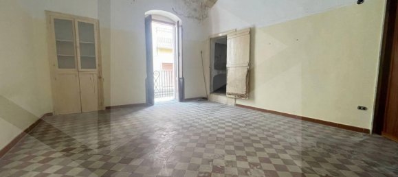 2-salle Appartement à Andria, Italy No. 16437 6