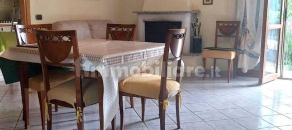 4 bedrooms House in Frosinone, Italy No. 277259 7