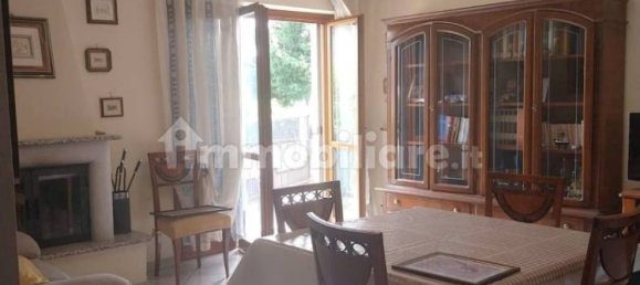 4 bedrooms House in Frosinone, Italy No. 277259 9