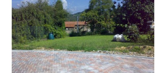 3 bedrooms House in Brusnengo, Italy No. 254118 7