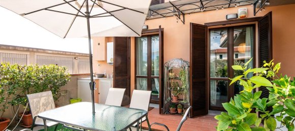 3 bedrooms Apartment in Pistoia, Italy No. 326831 17