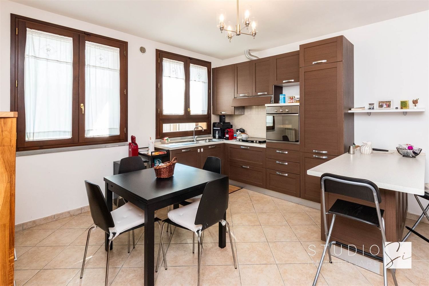 3 bedrooms Apartment in Pistoia, Italy No. 326831