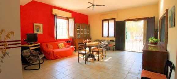 9 rooms Villa in Ragusa, Italy No. 115862 4