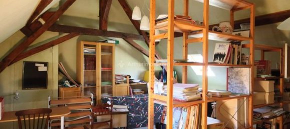 4 bedrooms House in La Chartre-sur-le-Loir, France No. 309435 12