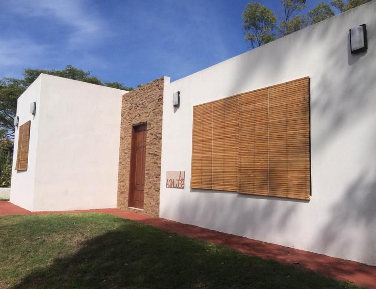 2 bedrooms House in Maldonado, Uruguay No. 4877