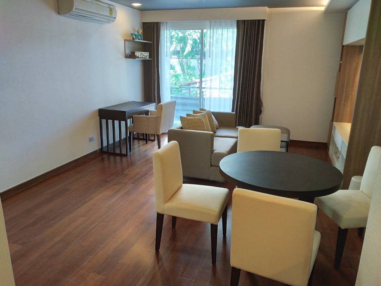 2 bedrooms Condo in Bangkok, Thailand No. 7420