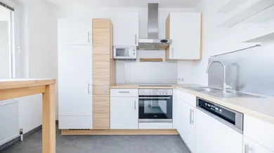 Квартира с 2 комнатами в Леобен, Австрия № 234303