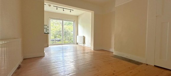 3 bedrooms House in Barnet, United Kingdom No. 6497 4