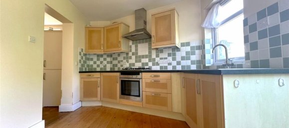 3 bedrooms House in Barnet, United Kingdom No. 6497 6