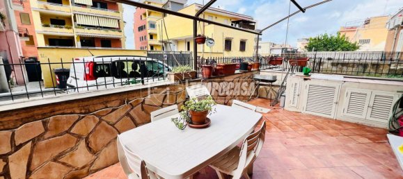 2 Schlafzimmer Wohnung in Civitavecchia, Italy, Nr. 318352 4
