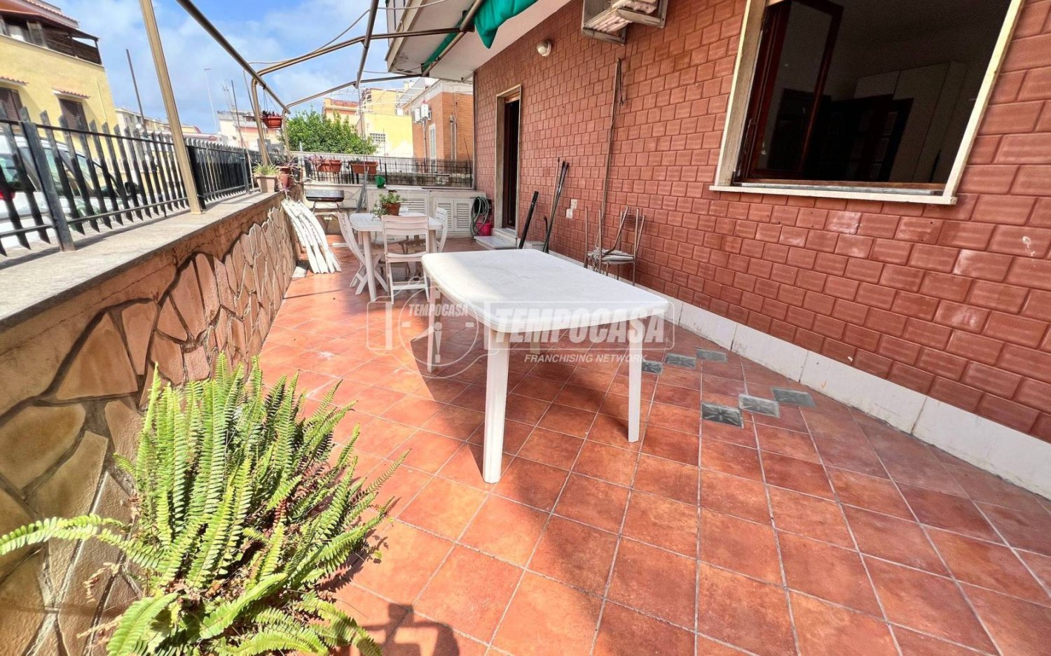 2 Schlafzimmer Wohnung in Civitavecchia, Italy, Nr. 318352
