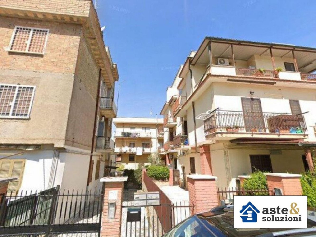 3 bedrooms Apartment in Rome, Italy No. 403095