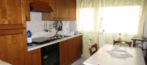 6غرفة شقة في Carrara, Italy رقم 27317 11